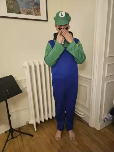 Customer photo review of Mario & Luigi Cosplay Kostüm – Jumpsuit & Kleid Set (Unisex)
