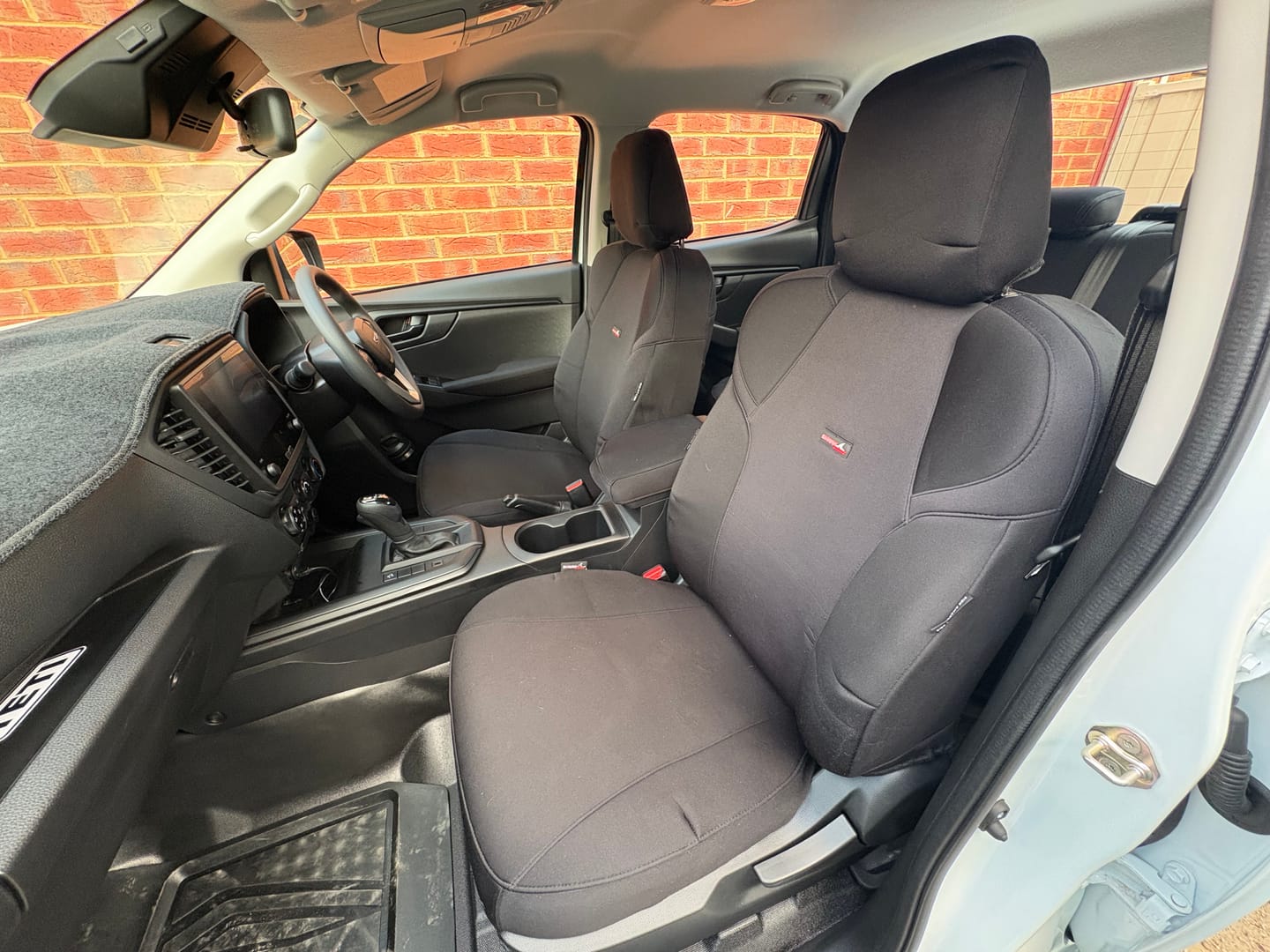 Customer photo review of Sharkskin Seat Covers for Isuzu D-MAX SX CREW CAB (July/2020-ON)