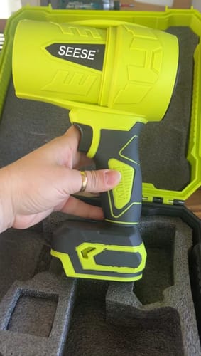 Customer photo review of SEESE Cordless Leaf Blower