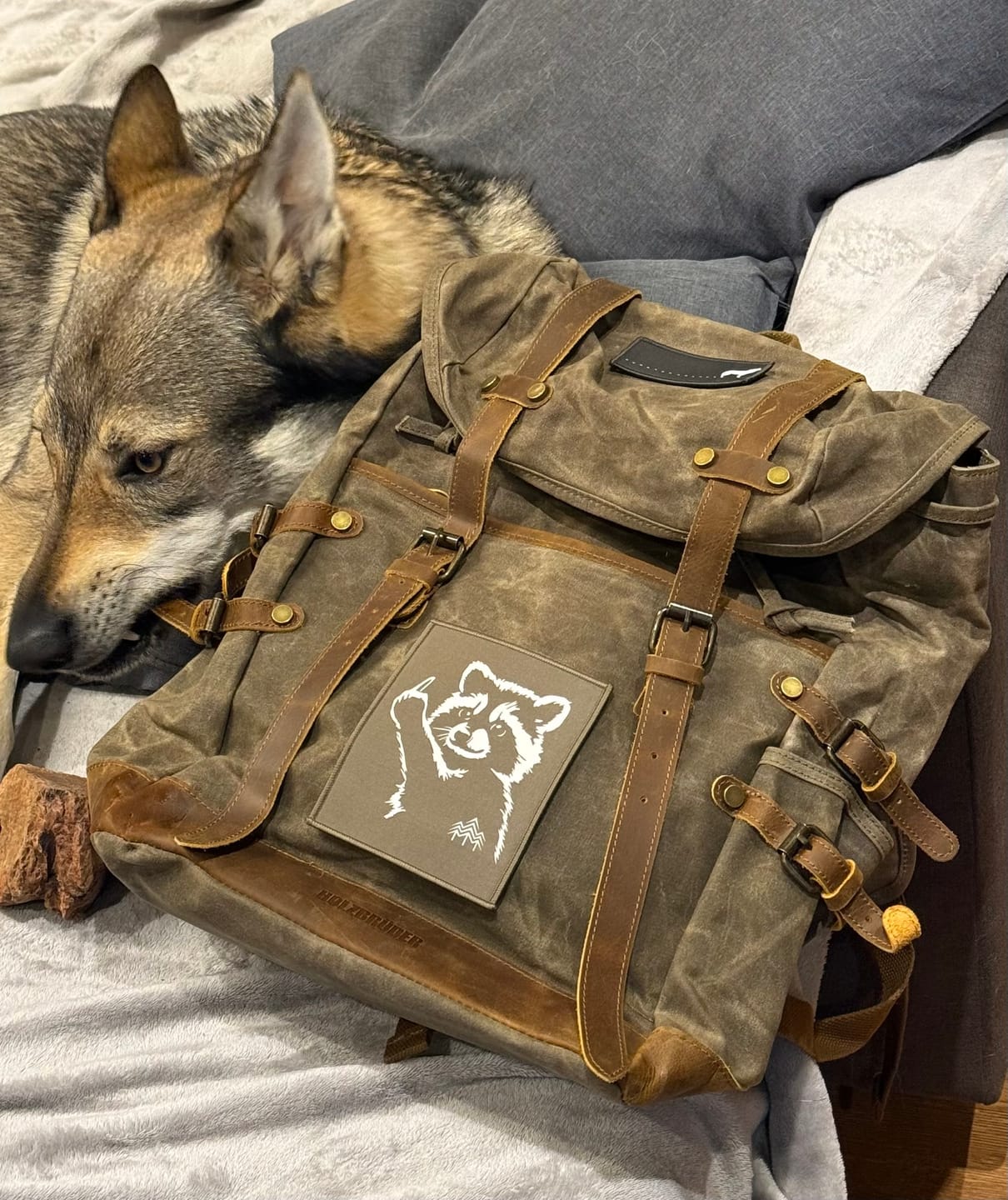 Customer photo review of Rucksack mit Patch (🌲)