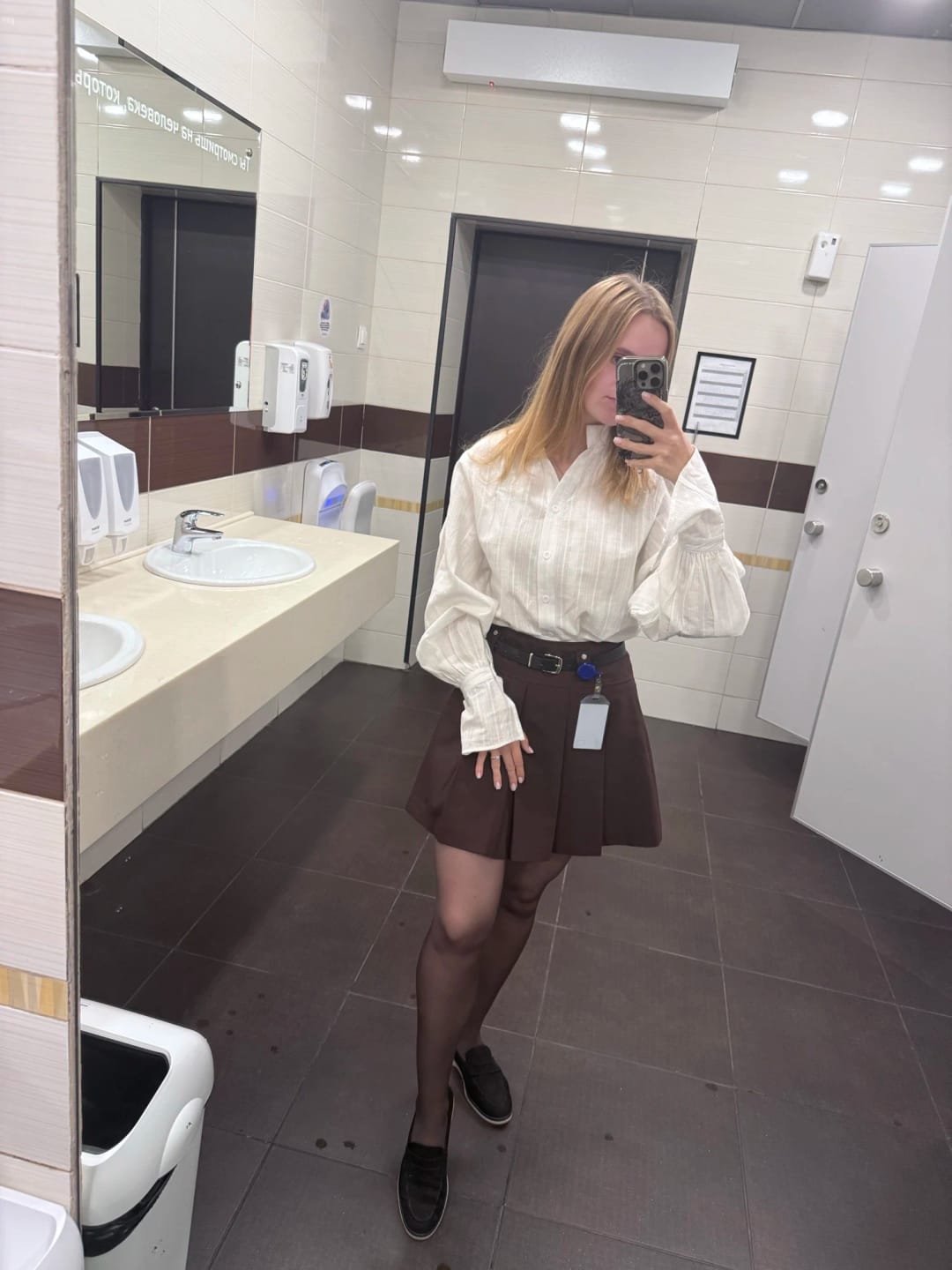Customer photo review of Marielle Oversized Blouse