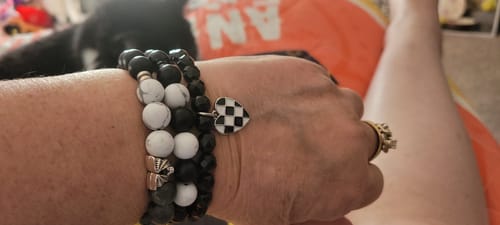 Customer photo review of THE YIN - "FOXY LADY"