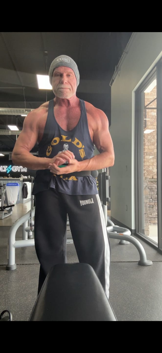 Customer photo review of 3003 - Gold's Iron Legacy Icon Stringers