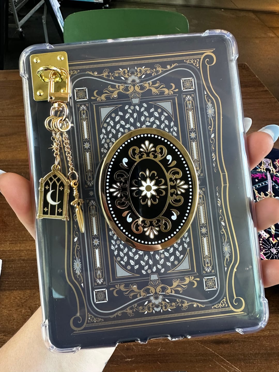 Customer photo review of Literati Clingie - Black
