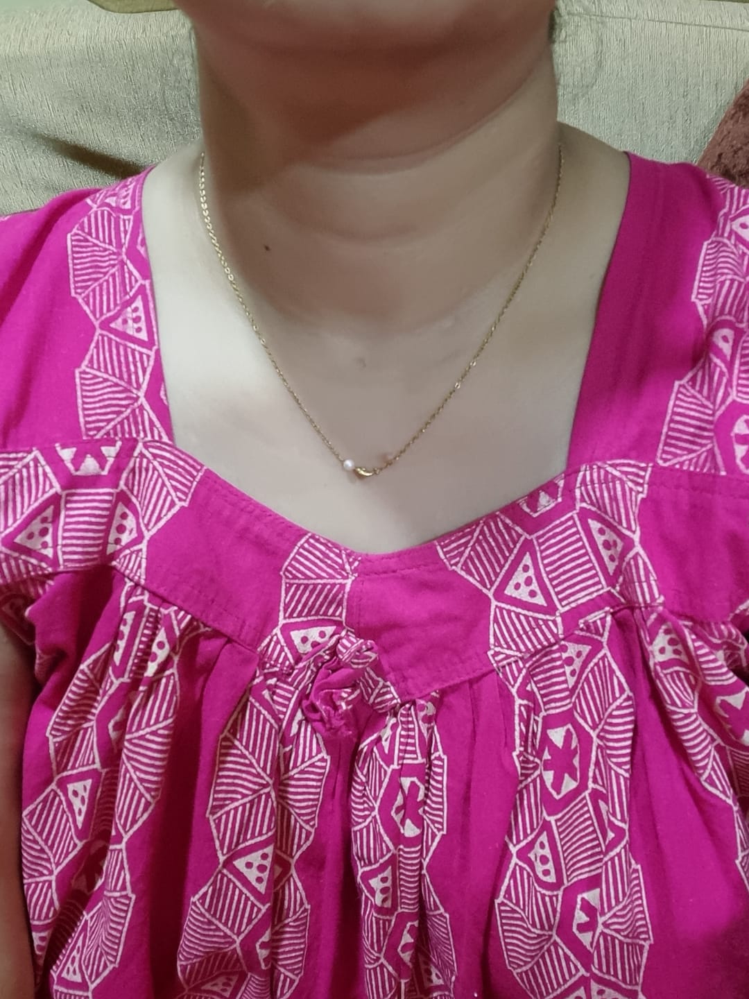 Customer photo review of Delicate Curved Pearl Accent Necklace