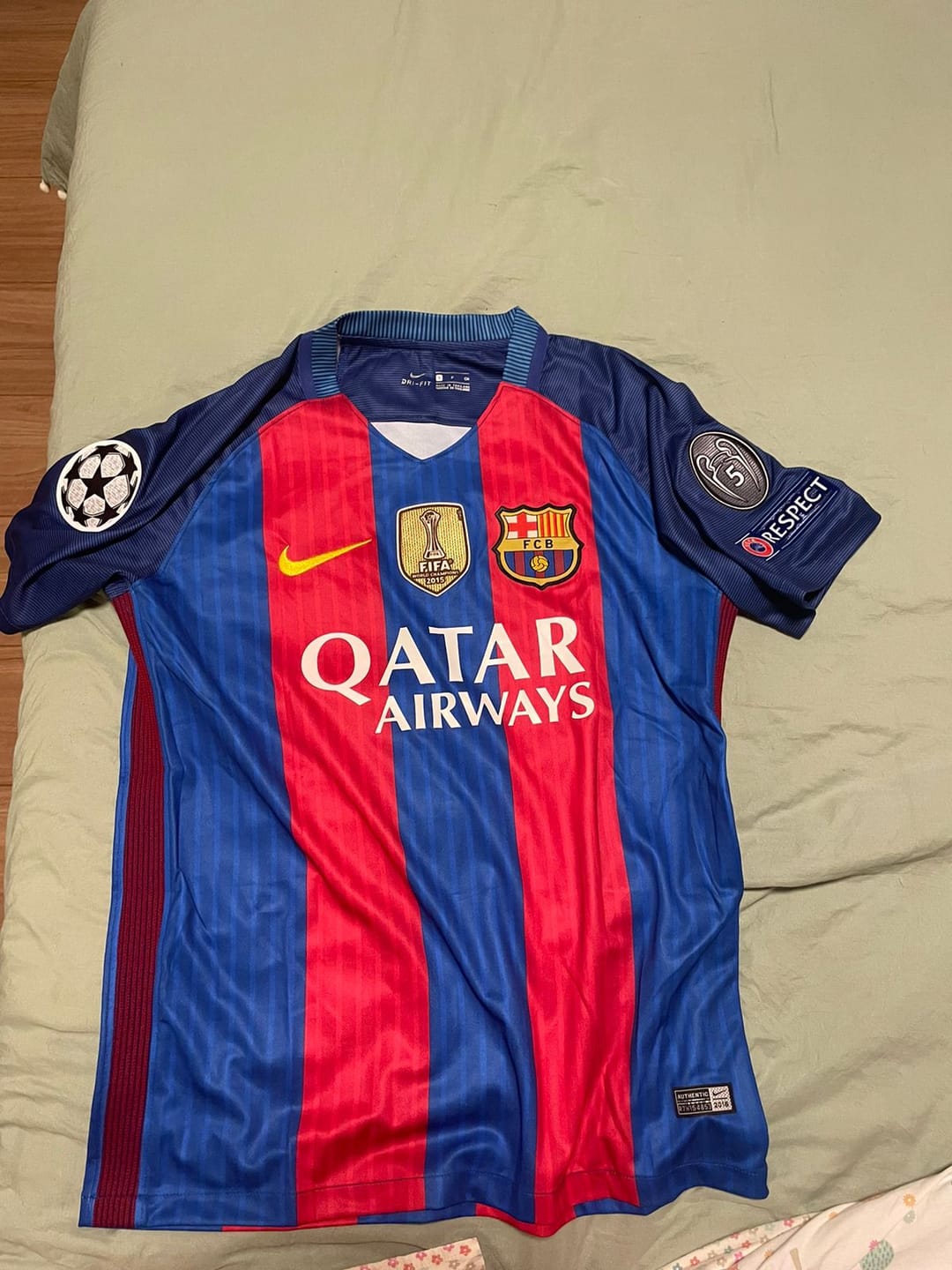 Customer photo review of Camisa Barcelona I 2016/17