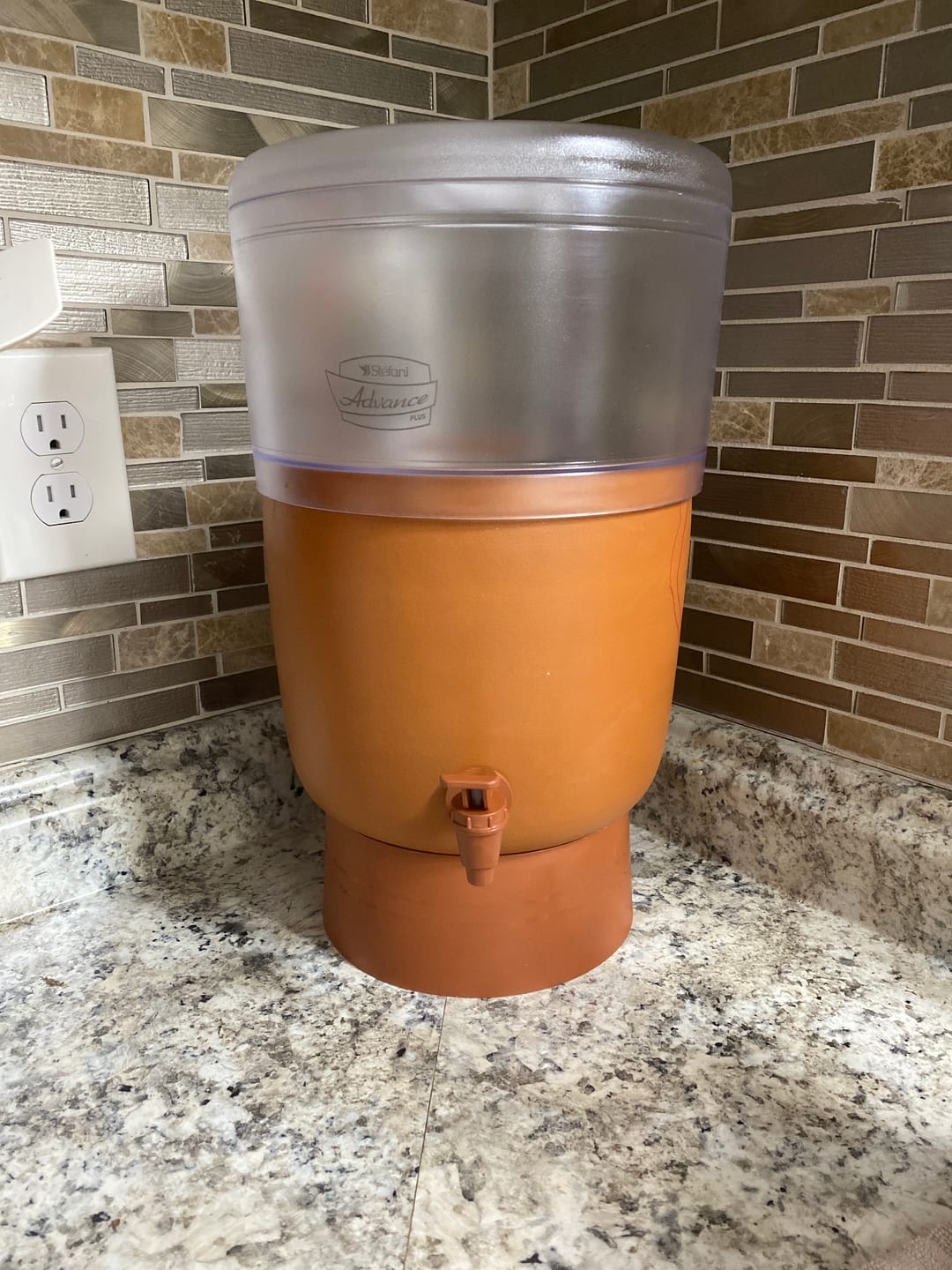 Customer photo review of Brazilian Stéfani Advance Plus Purifying Water Ceramic Filter 4L 1 Candle