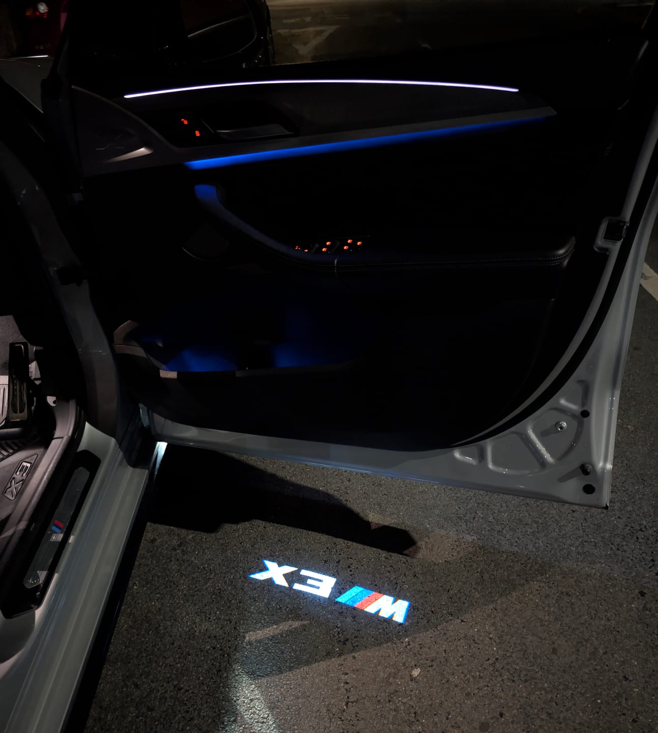 Customer photo review of BMW X SERIES DOOR LIGHTS