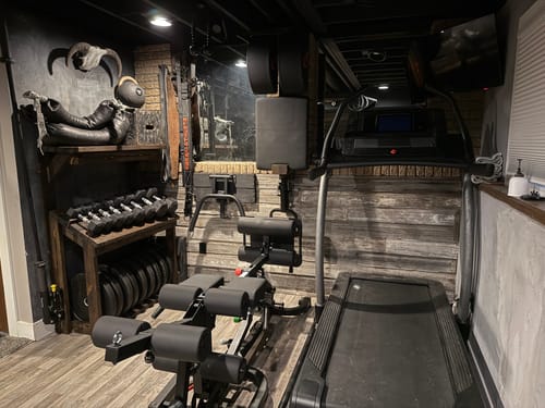 Customer photo review of 7 ft Barbell - 20 kg Blemished