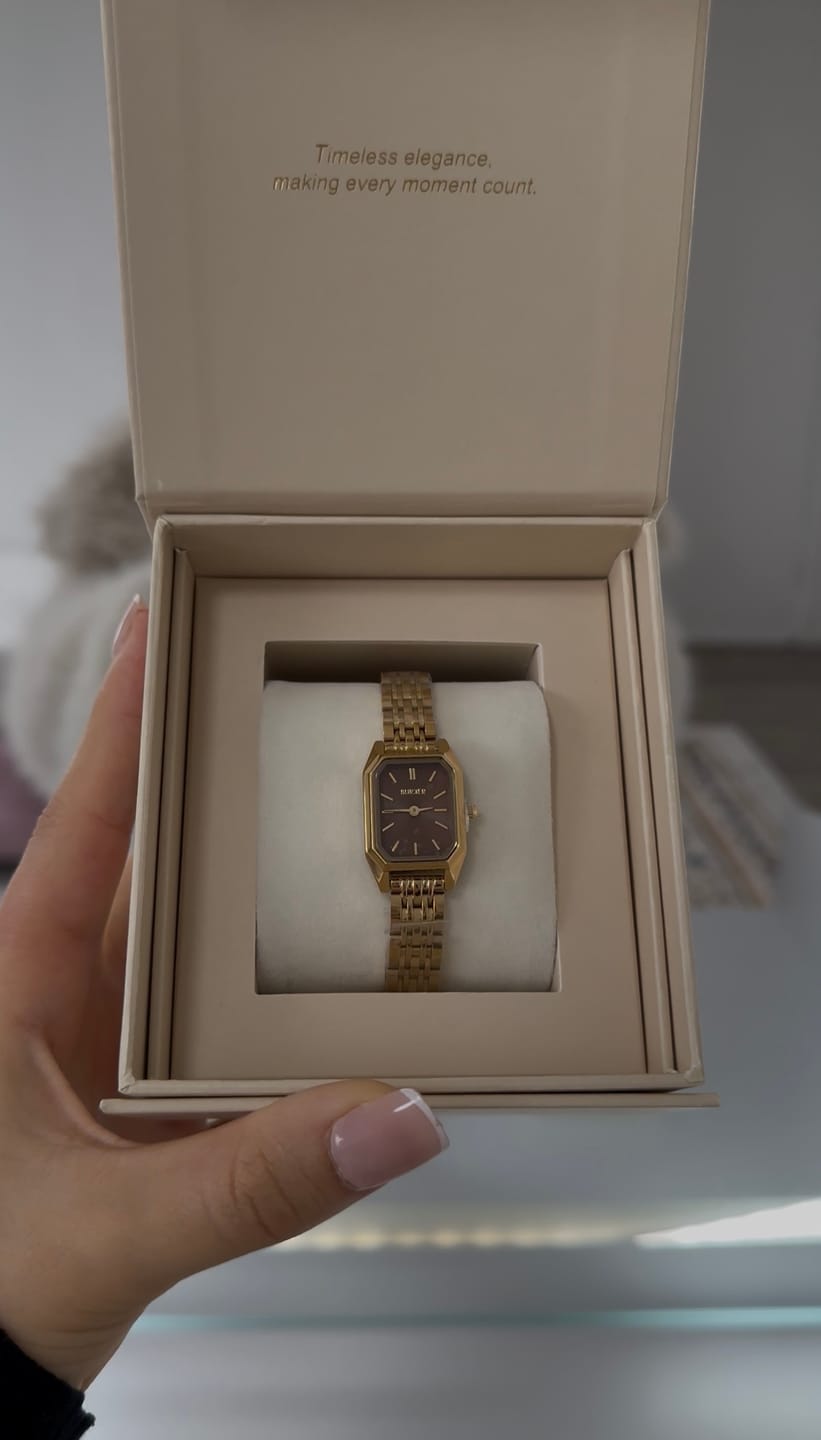 Customer photo review of Isabell Petite Gold Brown