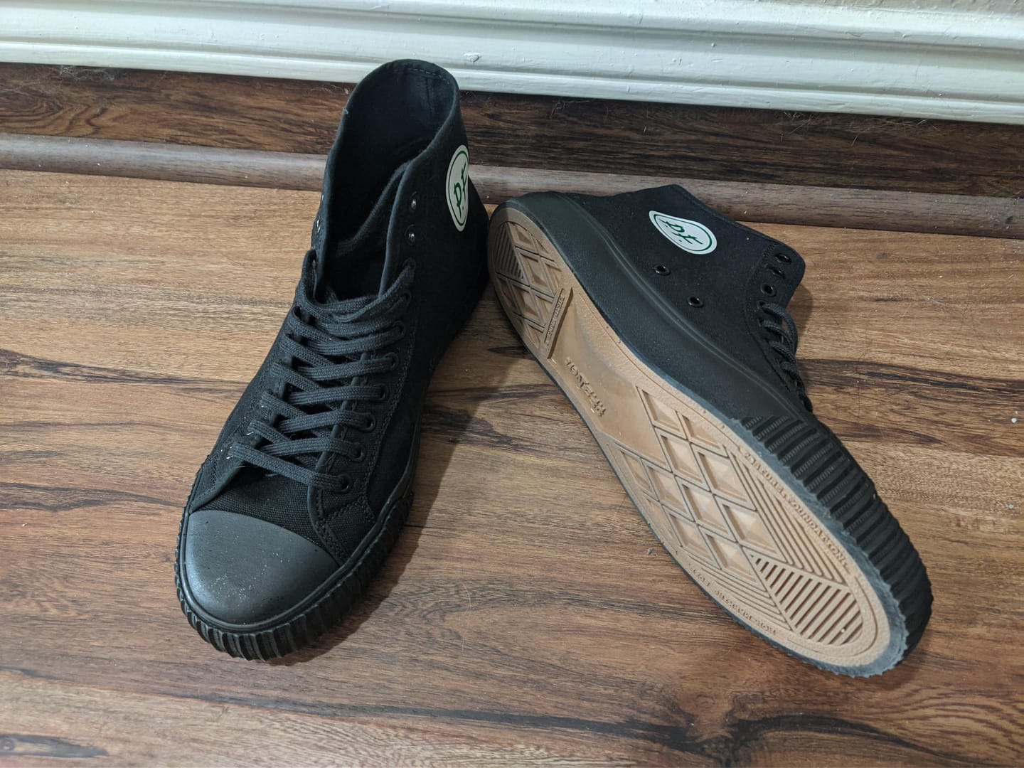 Customer photo review of 1993 Center High-Top Wide Width
