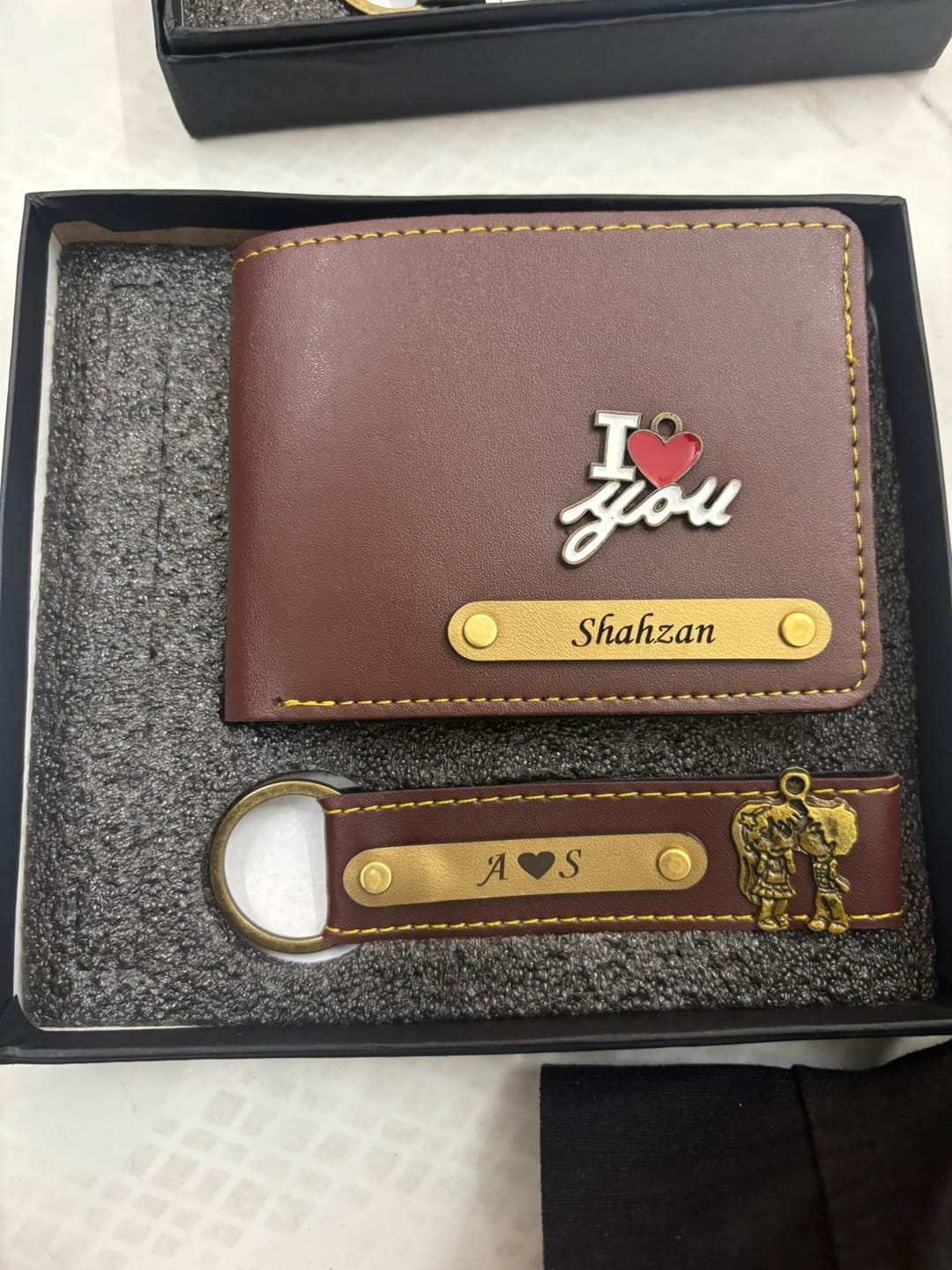 Customer photo review of Combo Of Wallet And Keychain