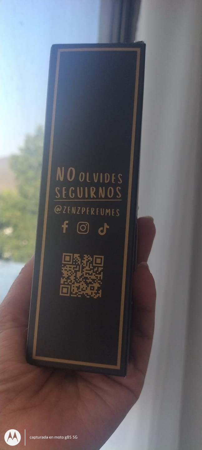 Customer photo review of Perfume Tendencia D LA BOMBA CAROLINA HERRERA NUEVO zenz