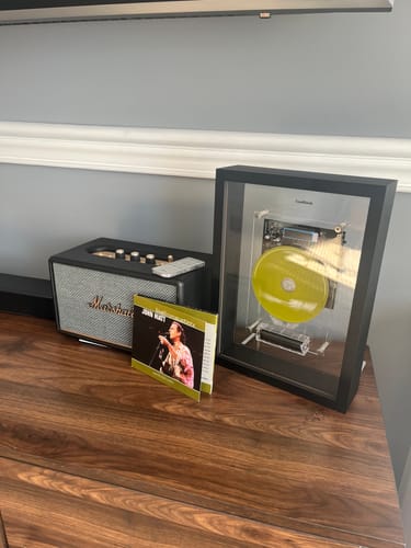 Customer photo review of M1 Music Frame CD Player