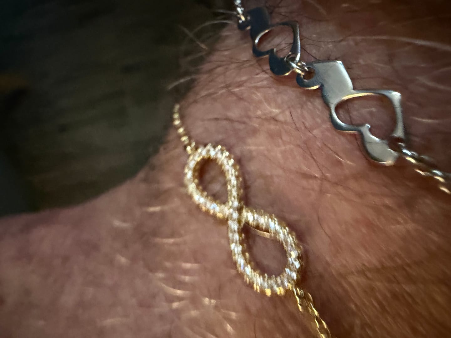 Customer photo review of Bracelet avec le signe de l'infini