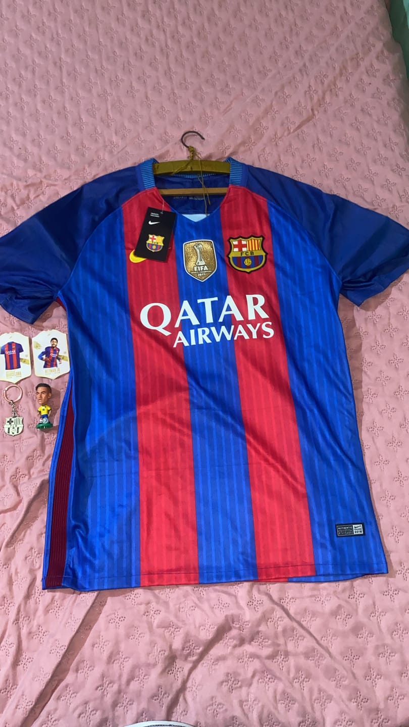 Customer photo review of Camisa Barcelona I 2016/17