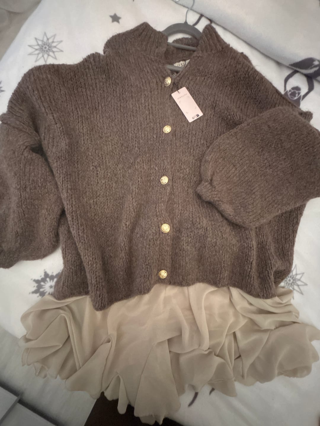 Customer photo review of Limited Bundle Oversized Cardigan "CozyGlam" & Rock "Summer"