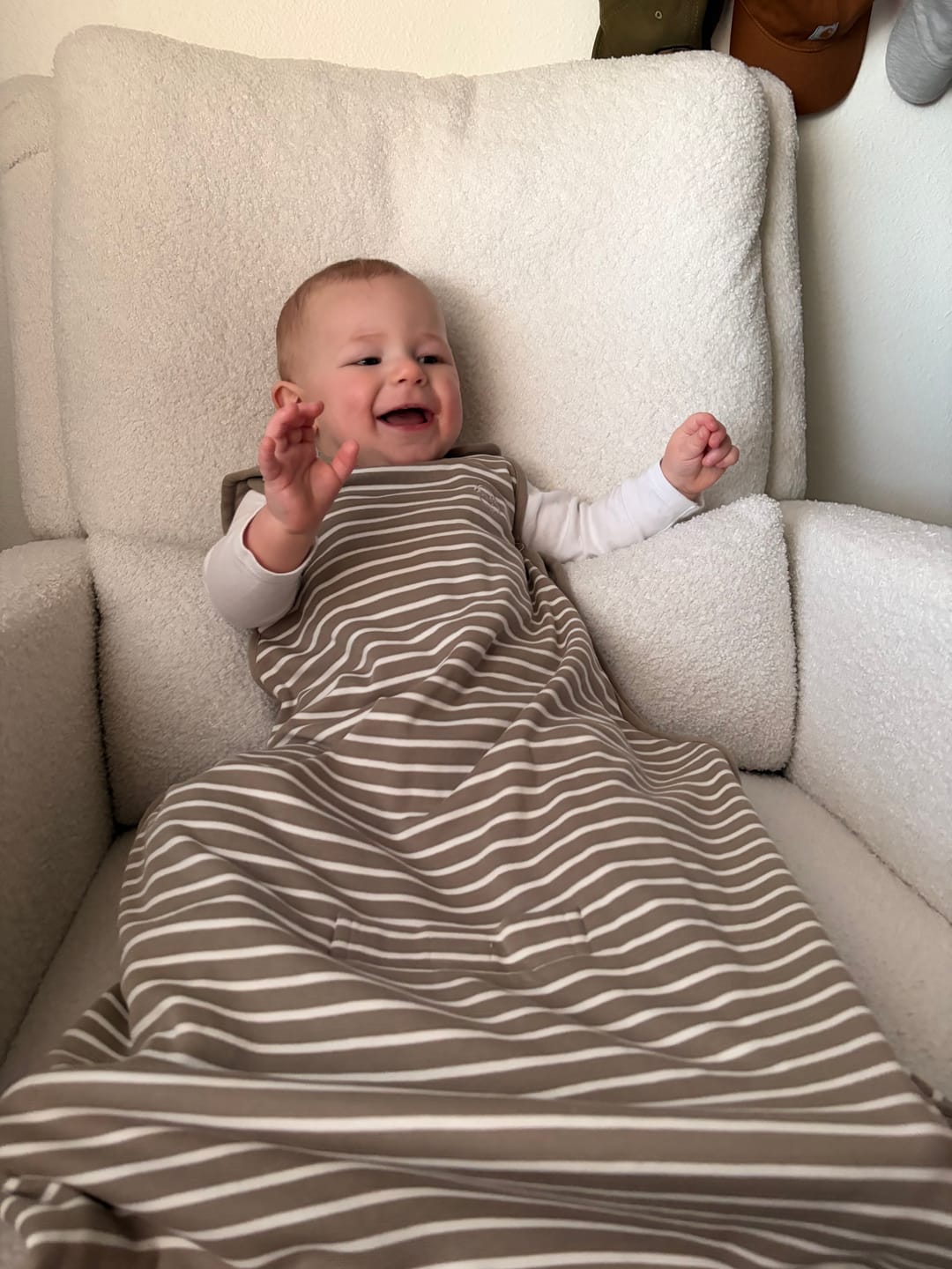 Customer photo review of 4 Season® Ultimate Baby Sleep Bag, Merino Wool & Organic Cotton, Earth