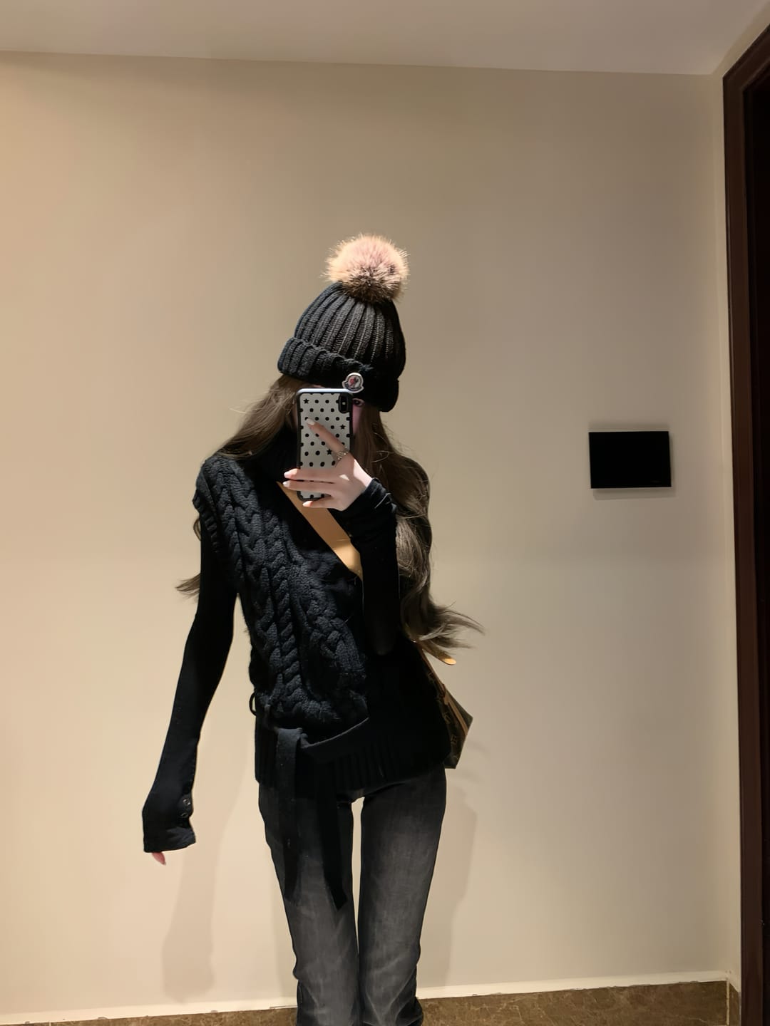 Customer photo review of IAMXIAA Vintage Washed Skinny Jeans with Raw Hem and Contrast Stitch