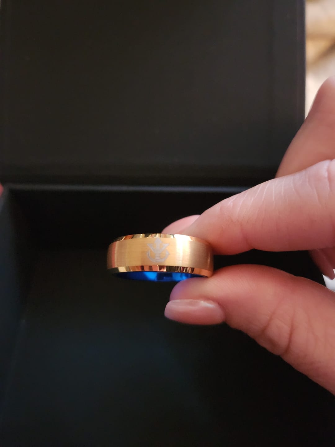 Customer photo review of ROYALTY