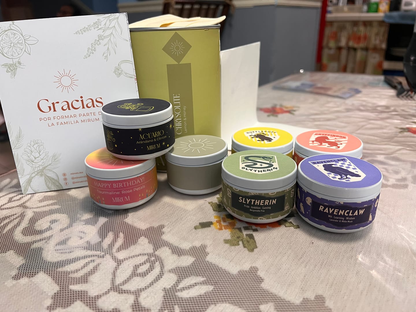 Customer photo review of Mini-Mirum Astrología