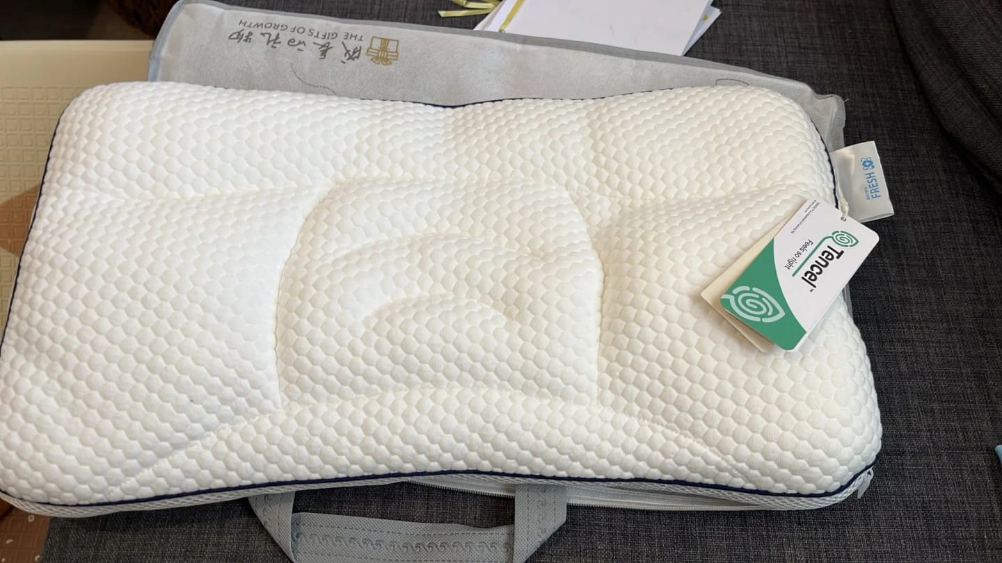 Customer photo review of Ergonomic Kids Pillow