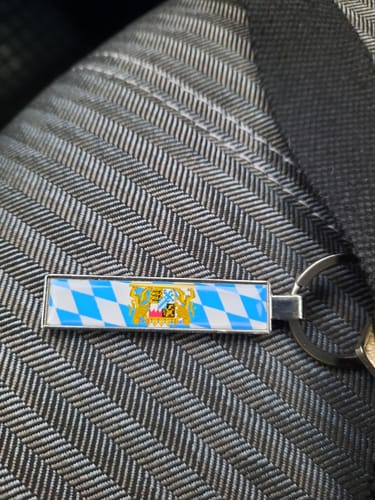 Customer photo review of Kennzeichen Schlüsselanhänger Mini Nummernschild Metall