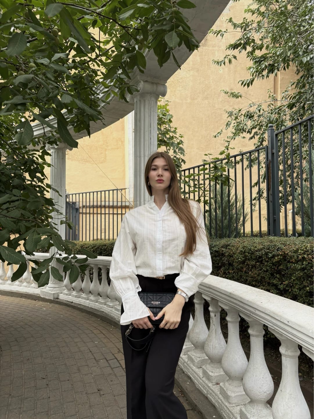 Customer photo review of Marielle Oversized Blouse