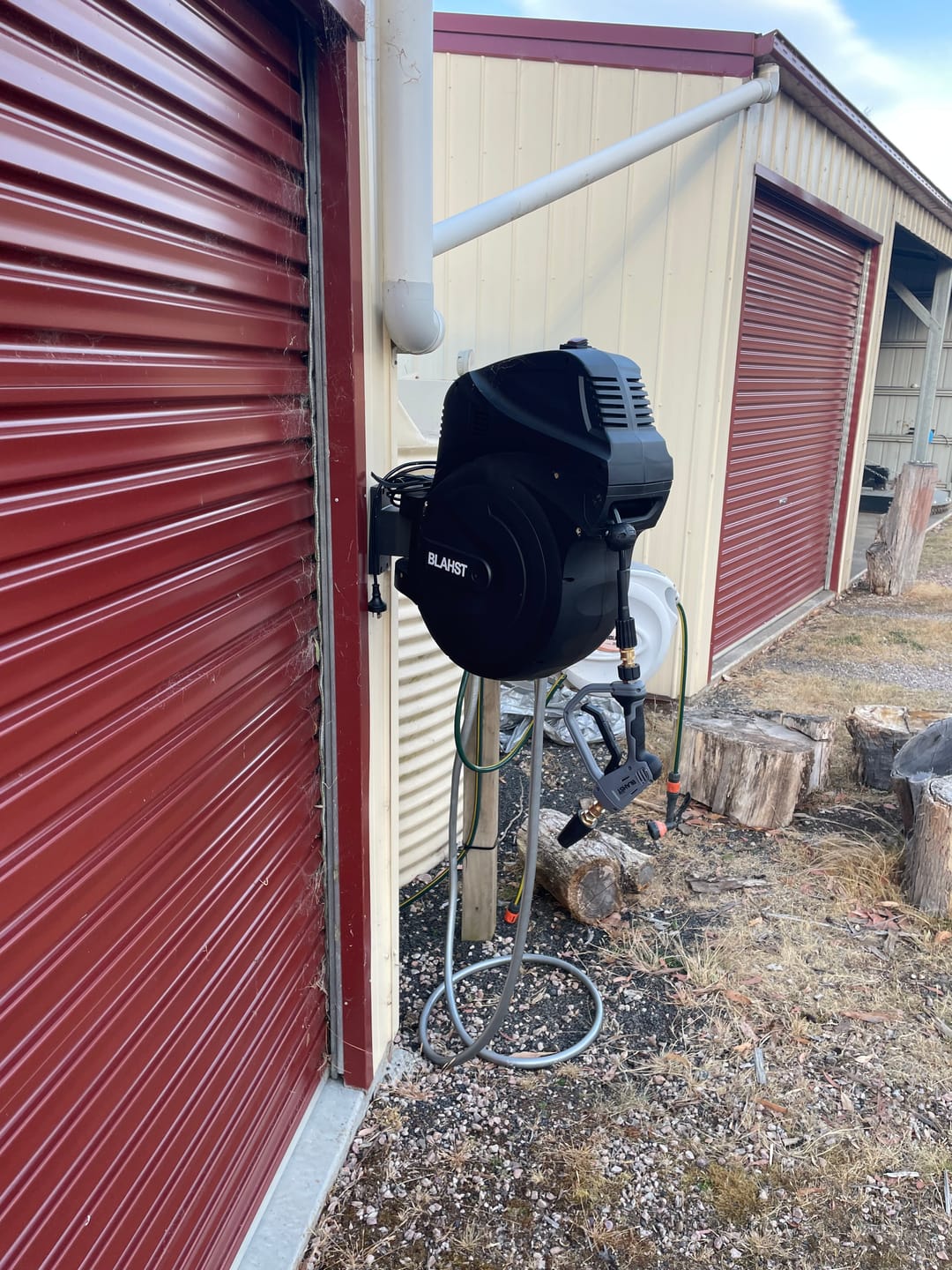 Customer photo review of R30 Wall-Mounted Pressure Washer