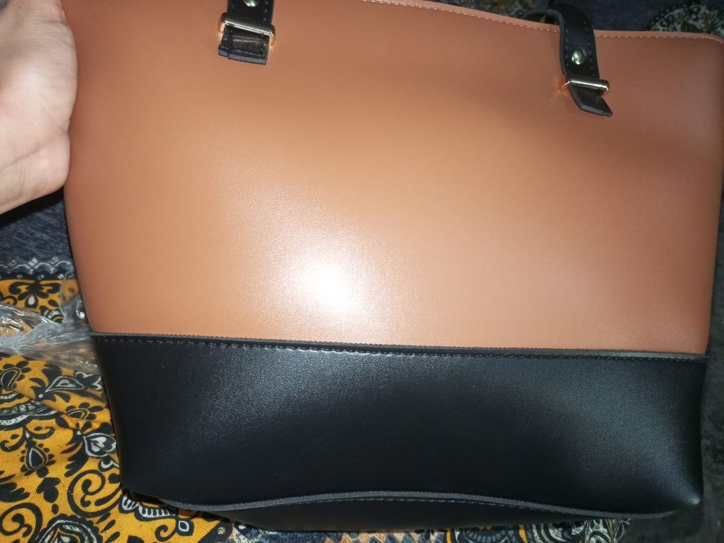 Customer photo review of BELLA 1PC- BROWN & BLACK