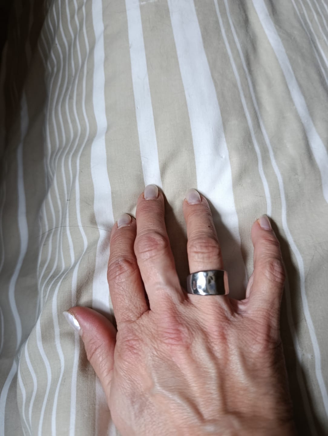 Customer photo review of Anillo Cilindro