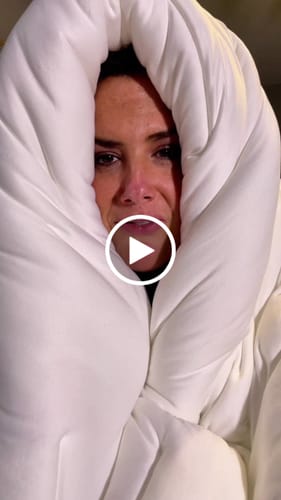 Customer video review of MarshMellow Comforter