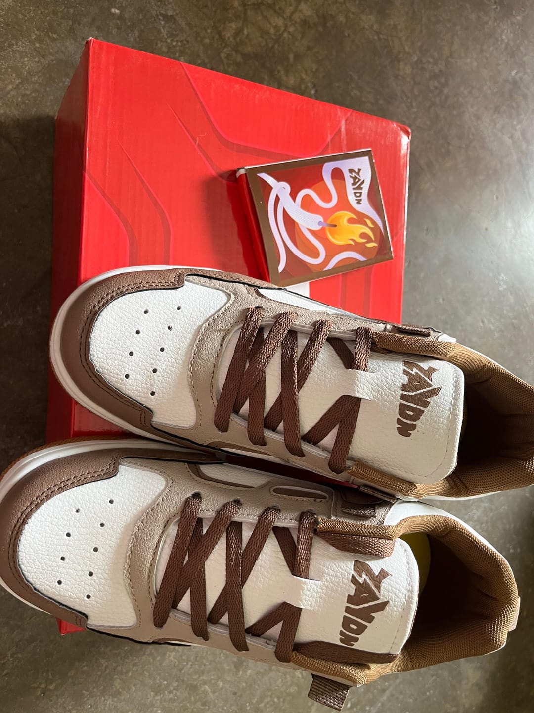 Customer photo review of COOPER Beige Brown