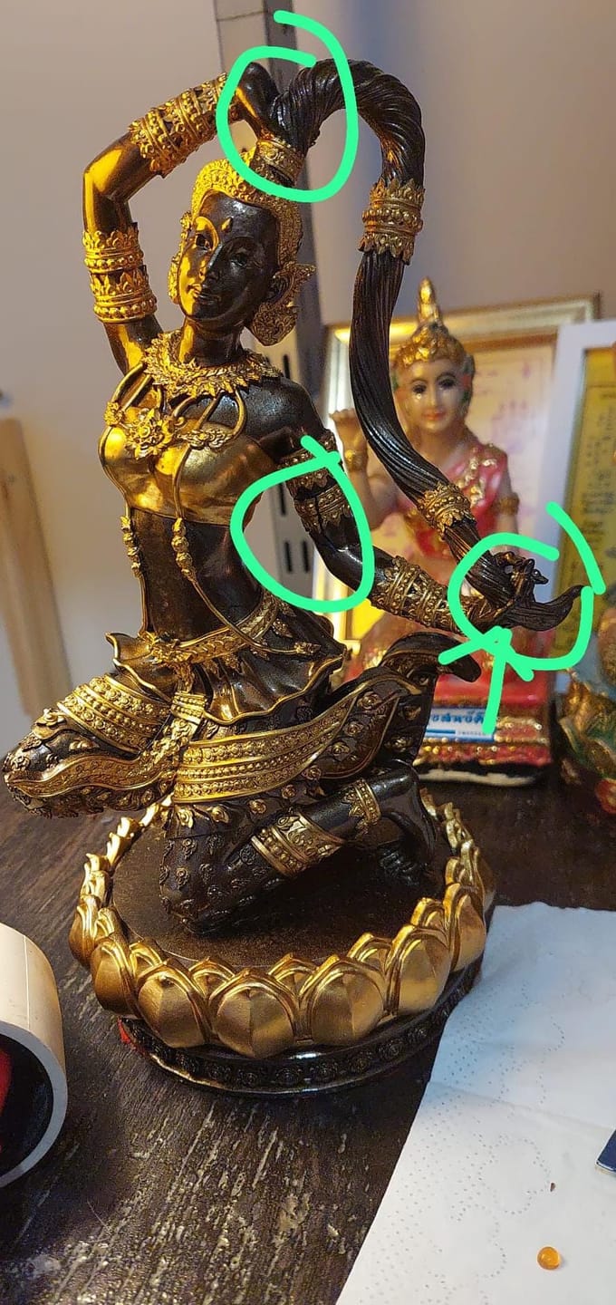 Customer photo review of 🪷 Statue sacrée de Mae Thorani en Lek Namphi – Wat Namphi (Uttaradit) # 783