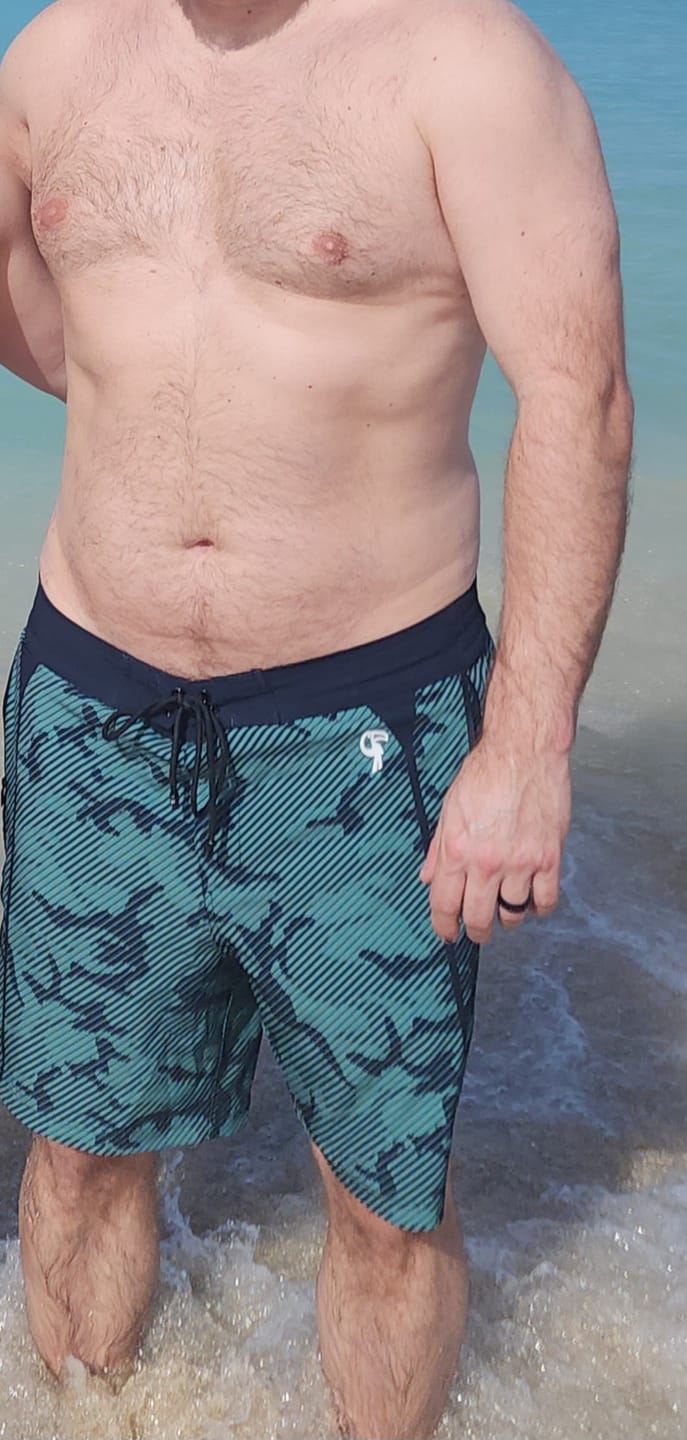 Customer photo review of Striped Green Camo - 7"