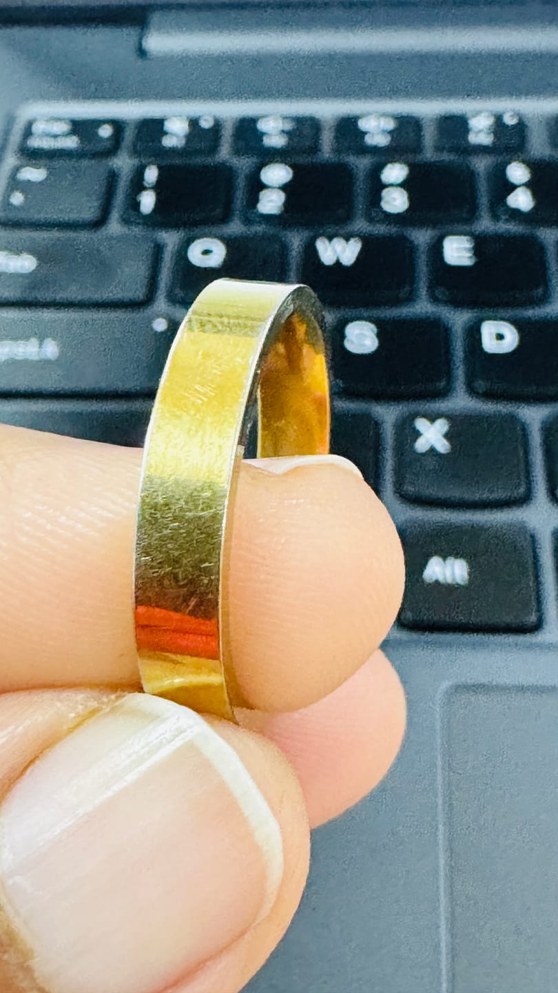 Customer photo review of Vintage Gold Band Ring