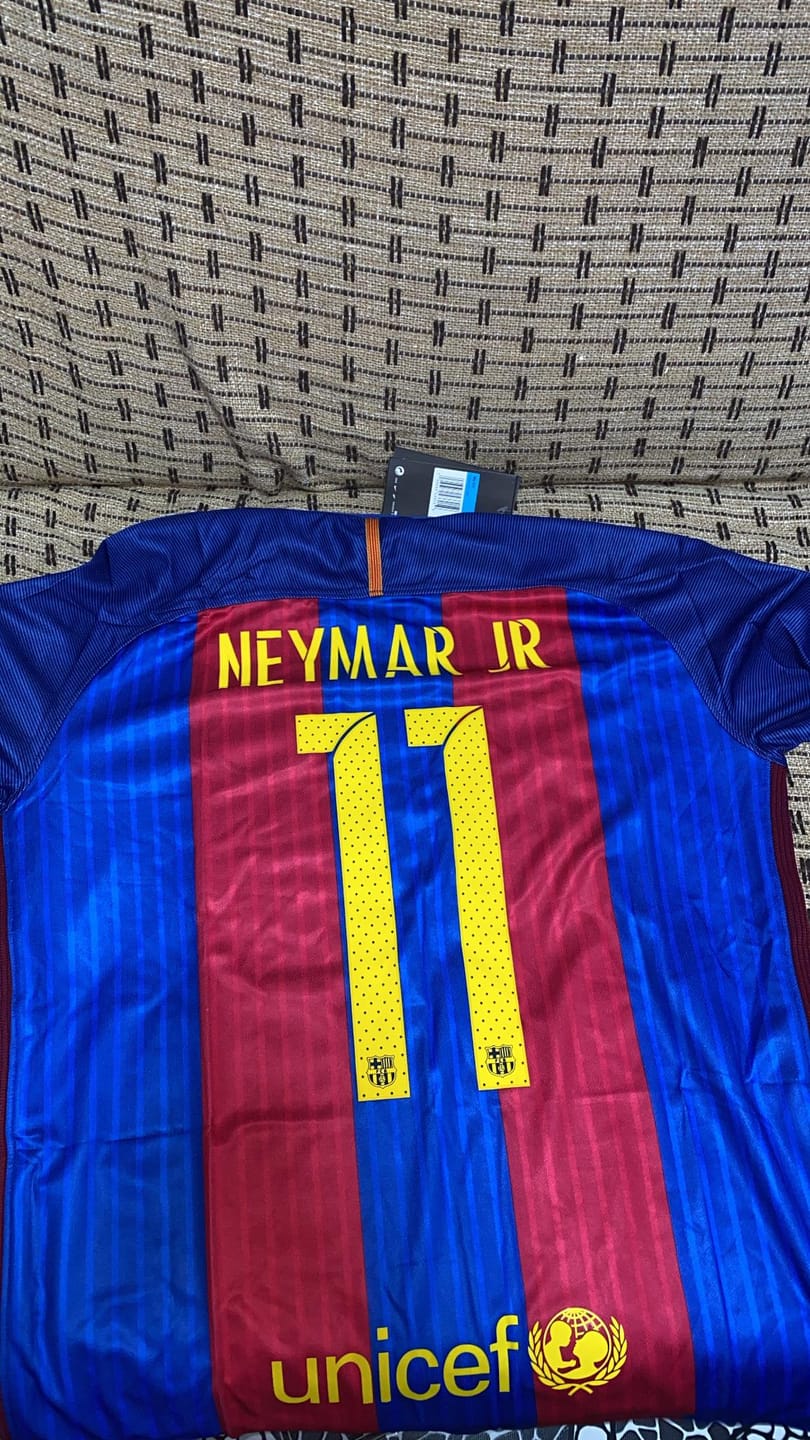 Customer photo review of Camisa Barcelona I 2016/17