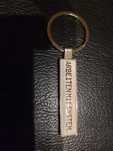 Customer photo review of Kennzeichen Schlüsselanhänger Mini Nummernschild Metall