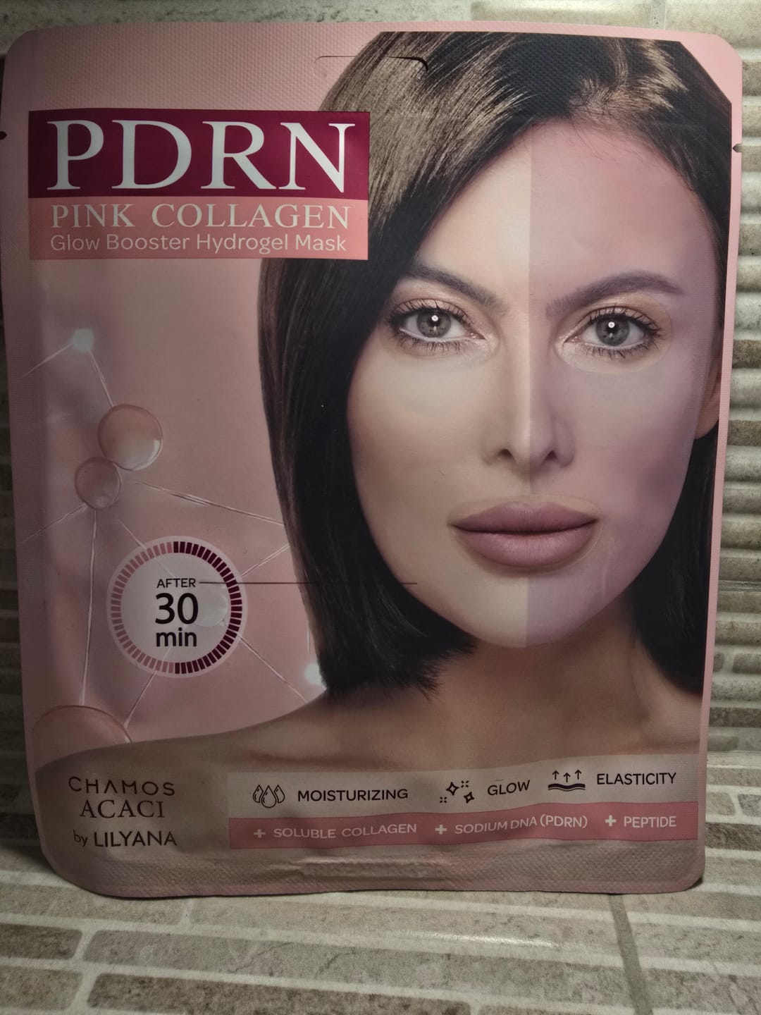 Customer photo review of PDRN Озаряващ Бустер - Абсорбираща Хидрогел Маска Chamos ACACI by Lilyana