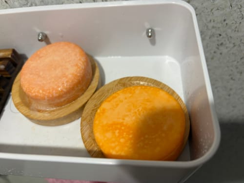 Customer photo review of Jasmine Shine & Volume Shampoo Bar