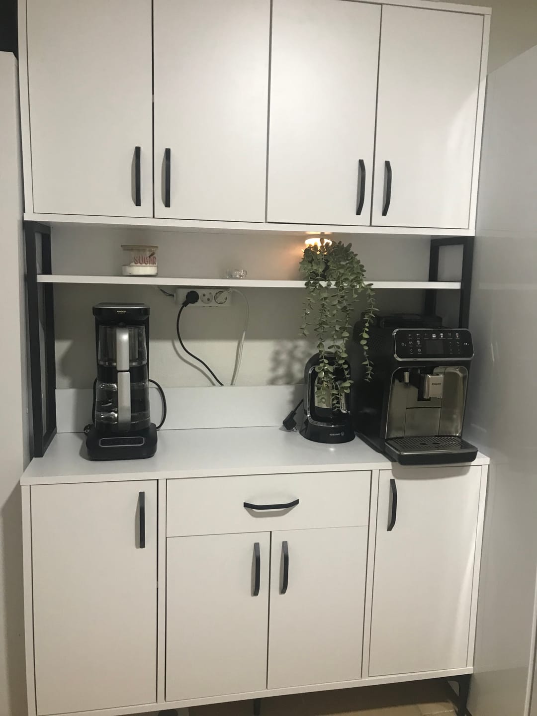 Customer photo review of Rani JE127 Çok Amaçlı Dolap 8 Kapaklı 1 Çekmeceli Kiler Mutfak Dolabı Beyaz