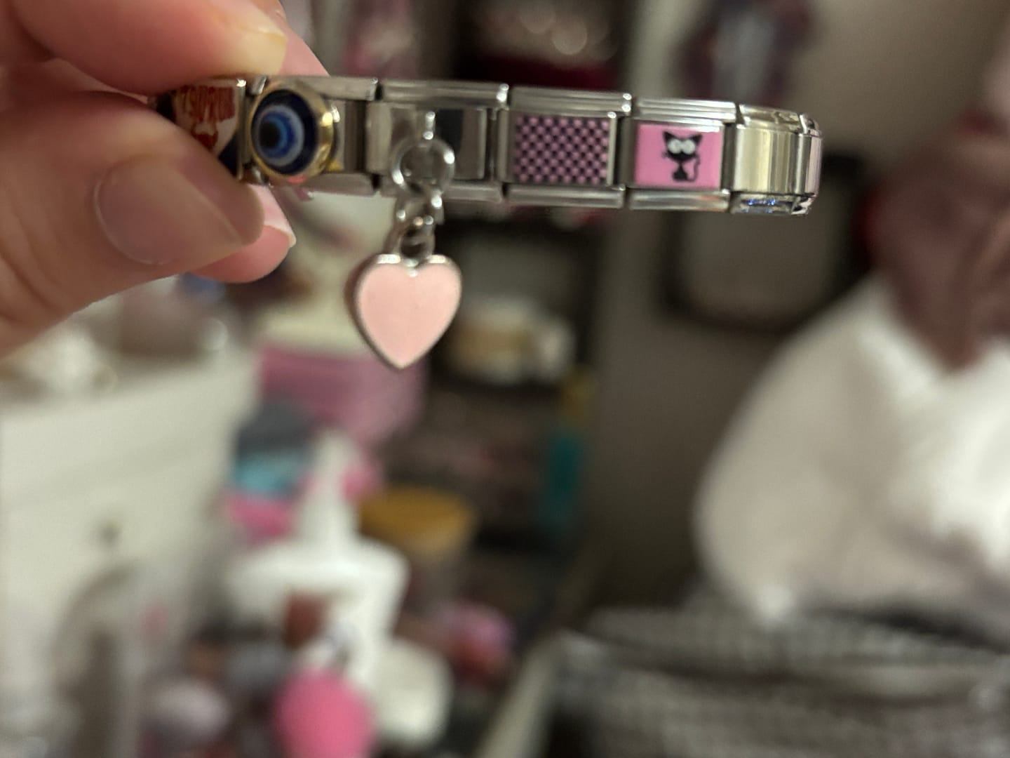 Customer photo review of Charm Corazón rosa