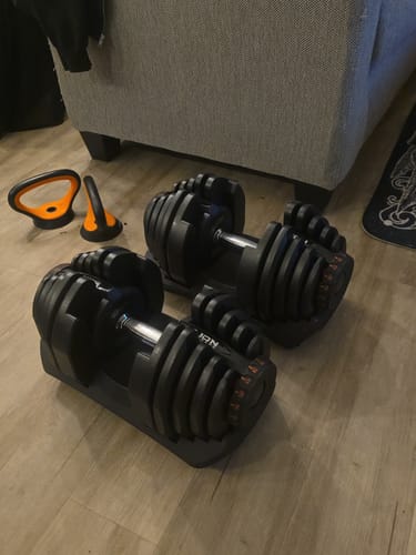 Customer photo review of Ensemble de 2 Haltères Ajustables (10 à 90lb)