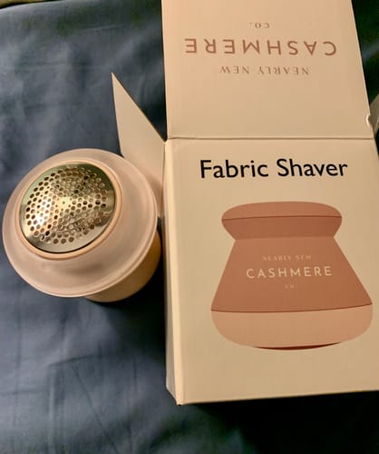Customer photo review of Rechargeable Fabric Shaver
