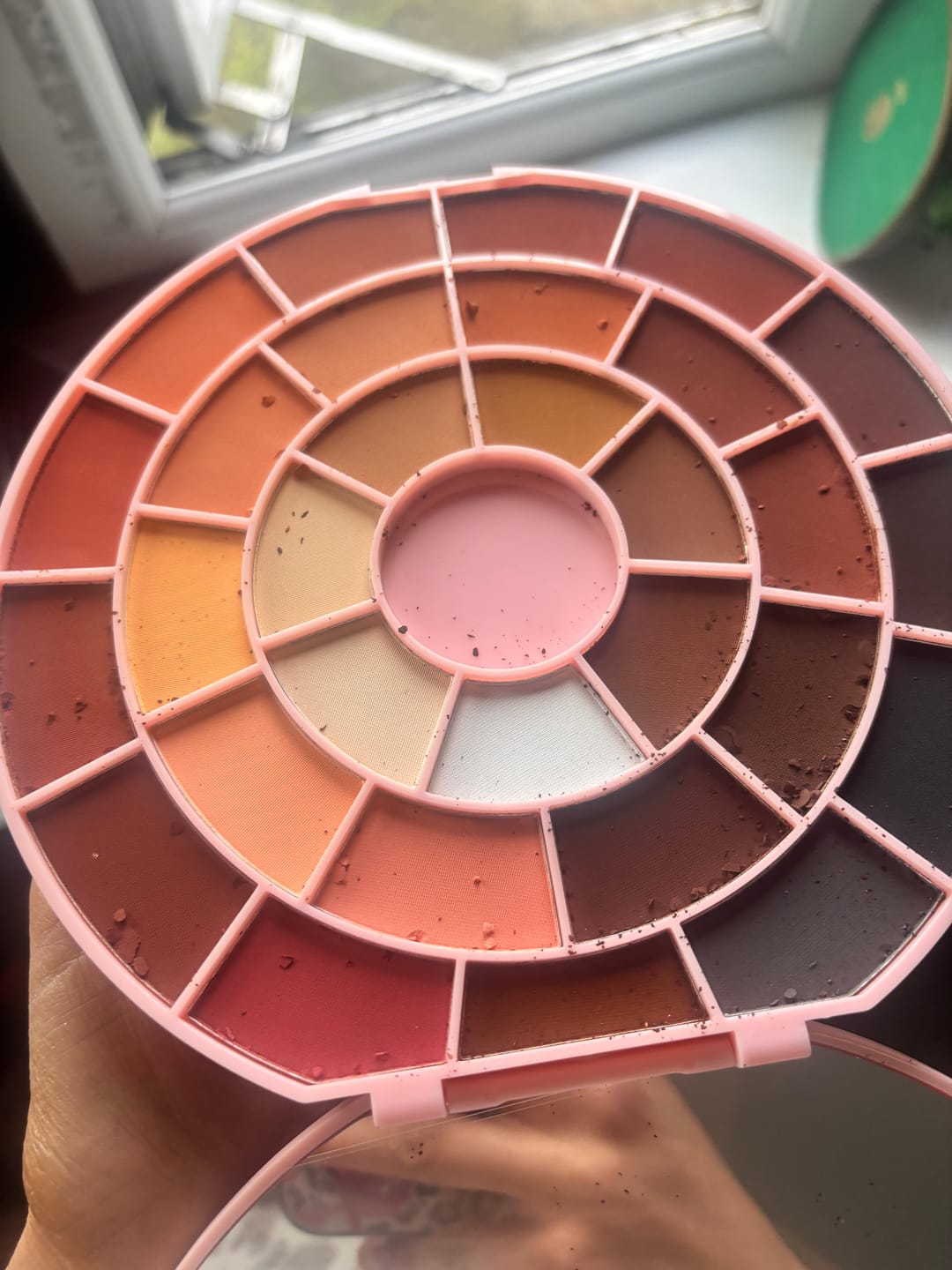 Customer photo review of P. Louise Off The Record Eyeliner Palette