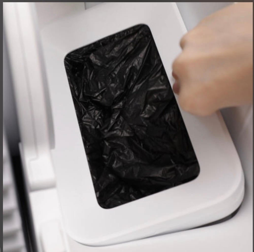 Customer photo review of Furbulous Trash Bag Box