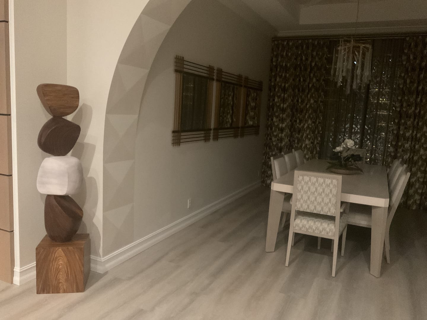 Customer photo review of Large Wooden Sculpture #WAB290