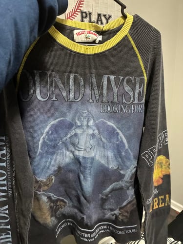 Customer photo review of Vale Forever Lost and Found Thermal L/S Black