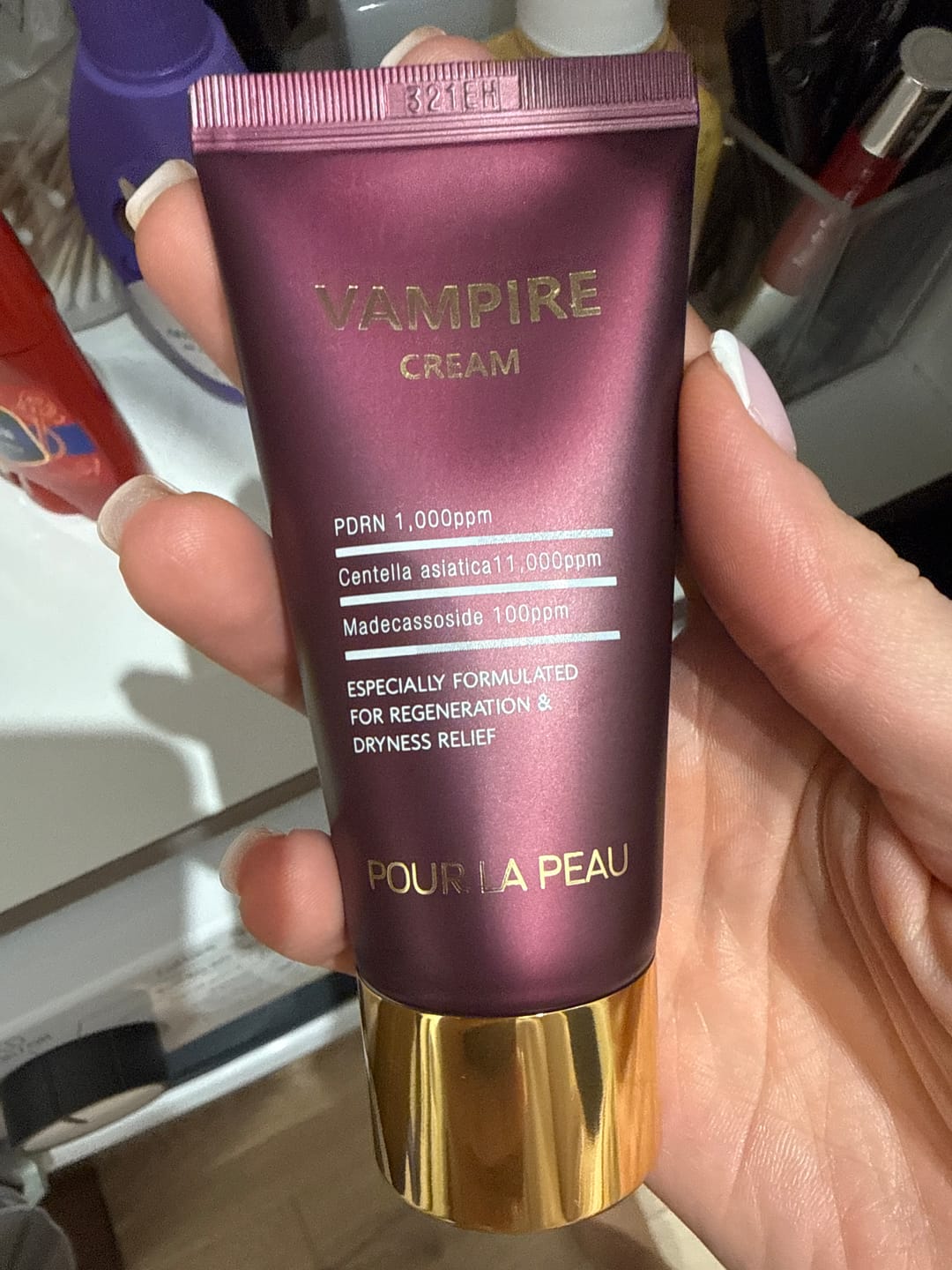 Customer photo review of PDRN Хидратиращ крем за клетъчна регенерация VAMPIRE Cream Poul La Peau
