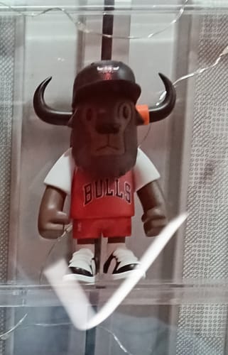 Customer photo review of Chicago Bulls NBA FFALO 2025 Red Mini Buffalo Figure